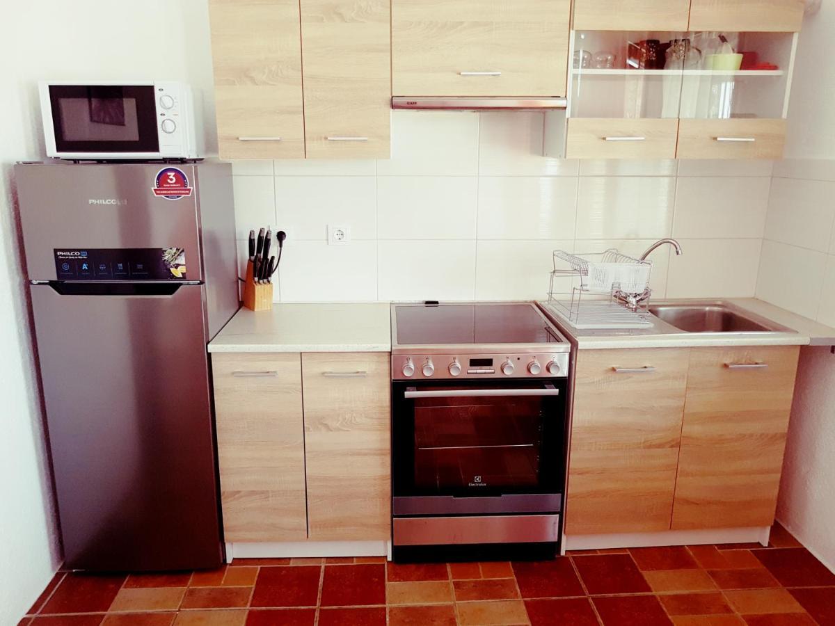 Kalavárda Melina'S Apartments מראה חיצוני תמונה