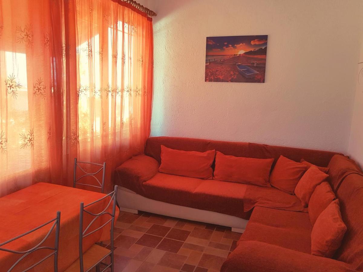Kalavárda Melina'S Apartments מראה חיצוני תמונה